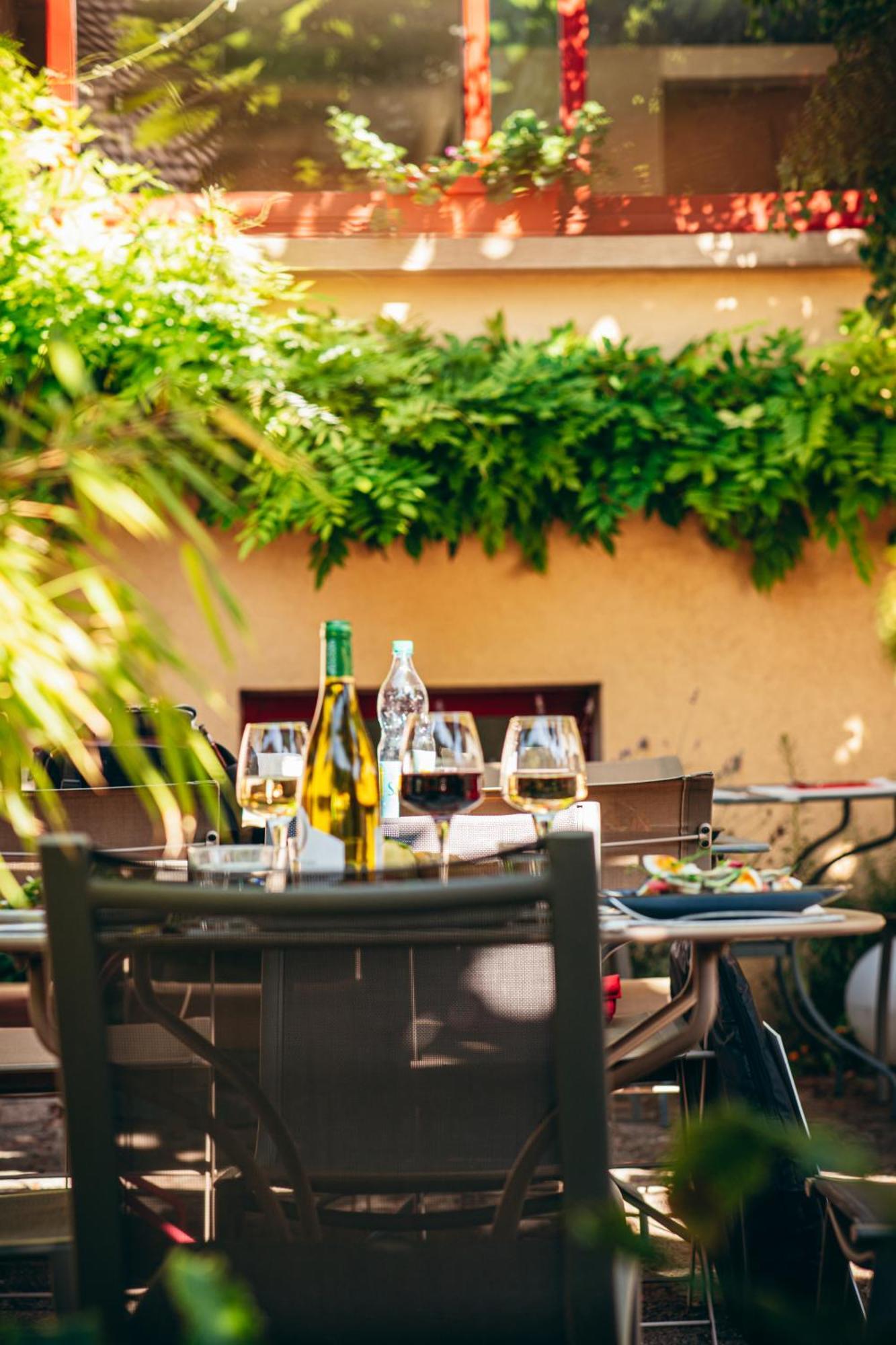La Terrasse Fleurie, Logis, Hotel Et Restaurant Divonne-les-Bains Exterior foto